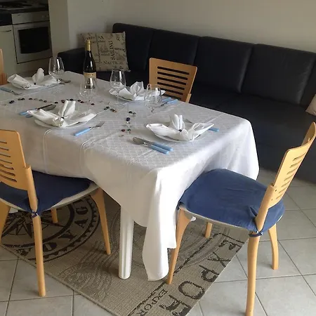 Apartament Miro *